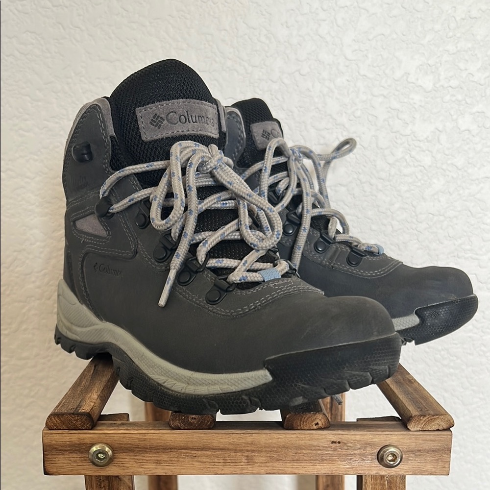 Columbia Hiking Outdoor Boots